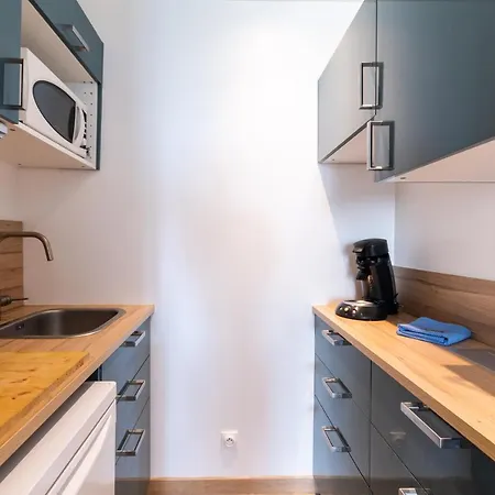 Au Paradis Bleu - Parking Prive - Literie Confortable - Vue Port - A 5 Min アパート