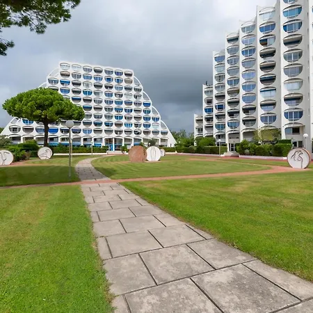Au Paradis Bleu - Parking Privé - Literie Confortable - Vue Port - à 5 Min La Grande-Motte