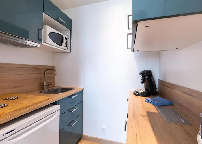 Apartamento Au Paradis Bleu - Parking Privé - Literie Confortable - Vue Port - à 5 Min La Grande-Motte