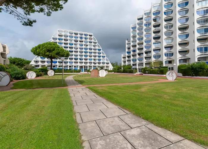 Au Paradis Bleu - Parking Privé - Literie Confortable - Vue Port - à 5 Min La Grande-Motte